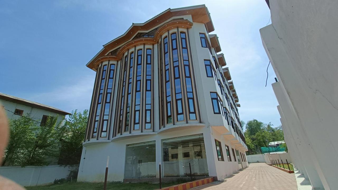 Hotel Zoon Dabb Srinagar Airport Kashmir Luaran gambar