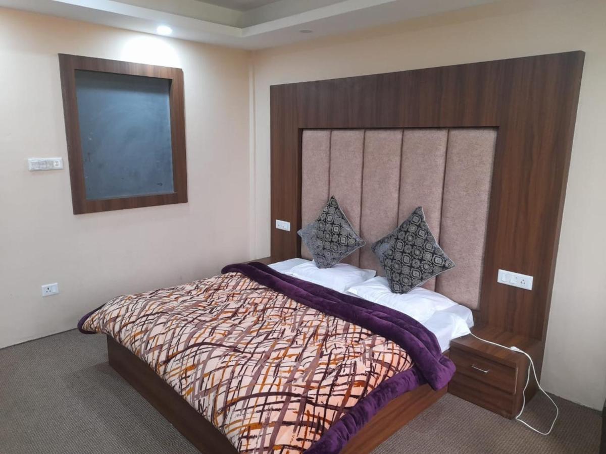 Hotel Zoon Dabb Srinagar Airport Kashmir Luaran gambar