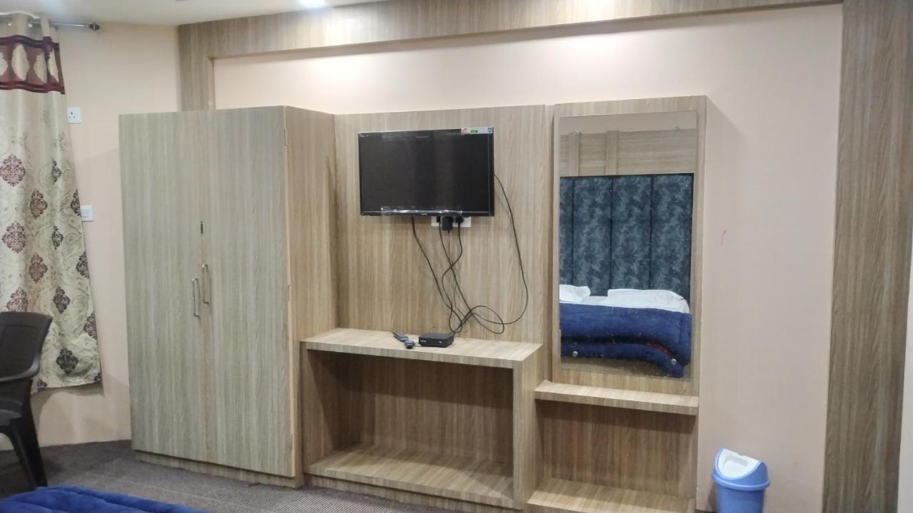 Hotel Zoon Dabb Srinagar Airport Kashmir Luaran gambar
