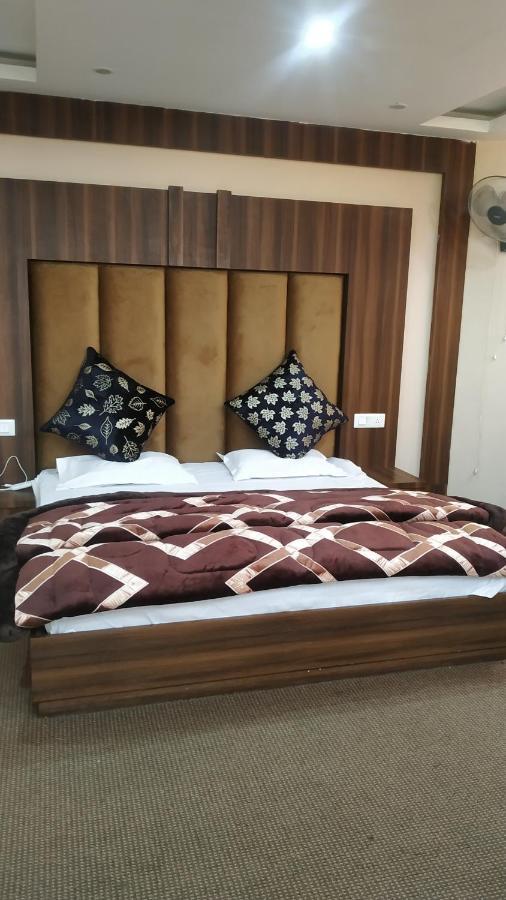 Hotel Zoon Dabb Srinagar Airport Kashmir Luaran gambar