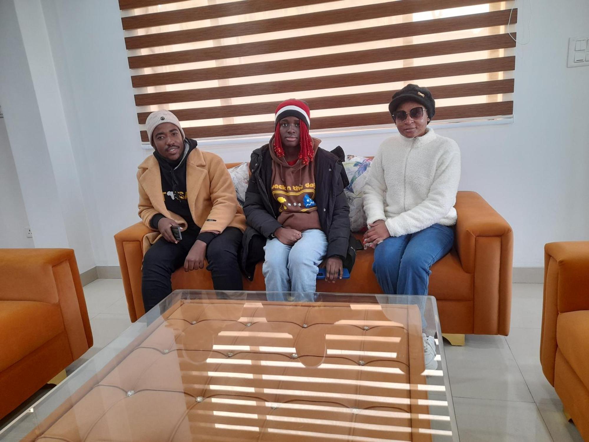 Hotel Zoon Dabb Srinagar Airport Kashmir Luaran gambar