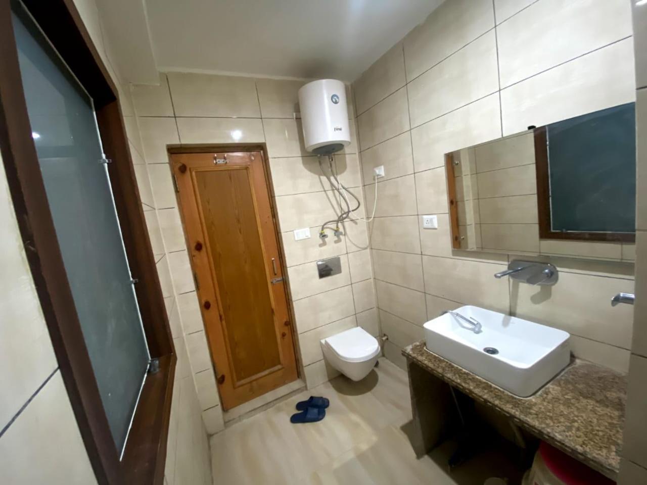 Hotel Zoon Dabb Srinagar Airport Kashmir Luaran gambar