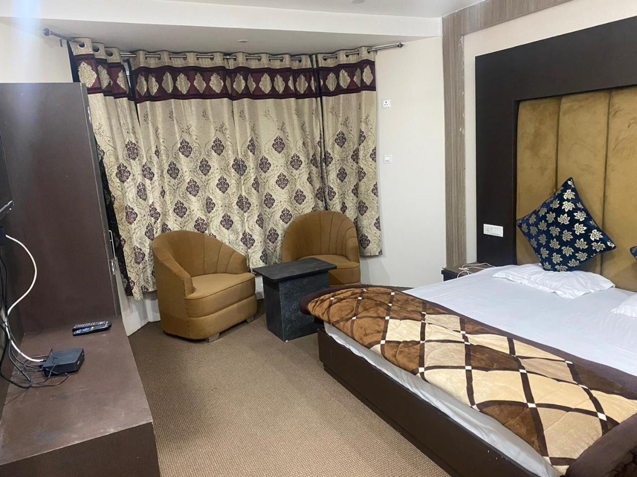 Hotel Zoon Dabb Srinagar Airport Kashmir Luaran gambar