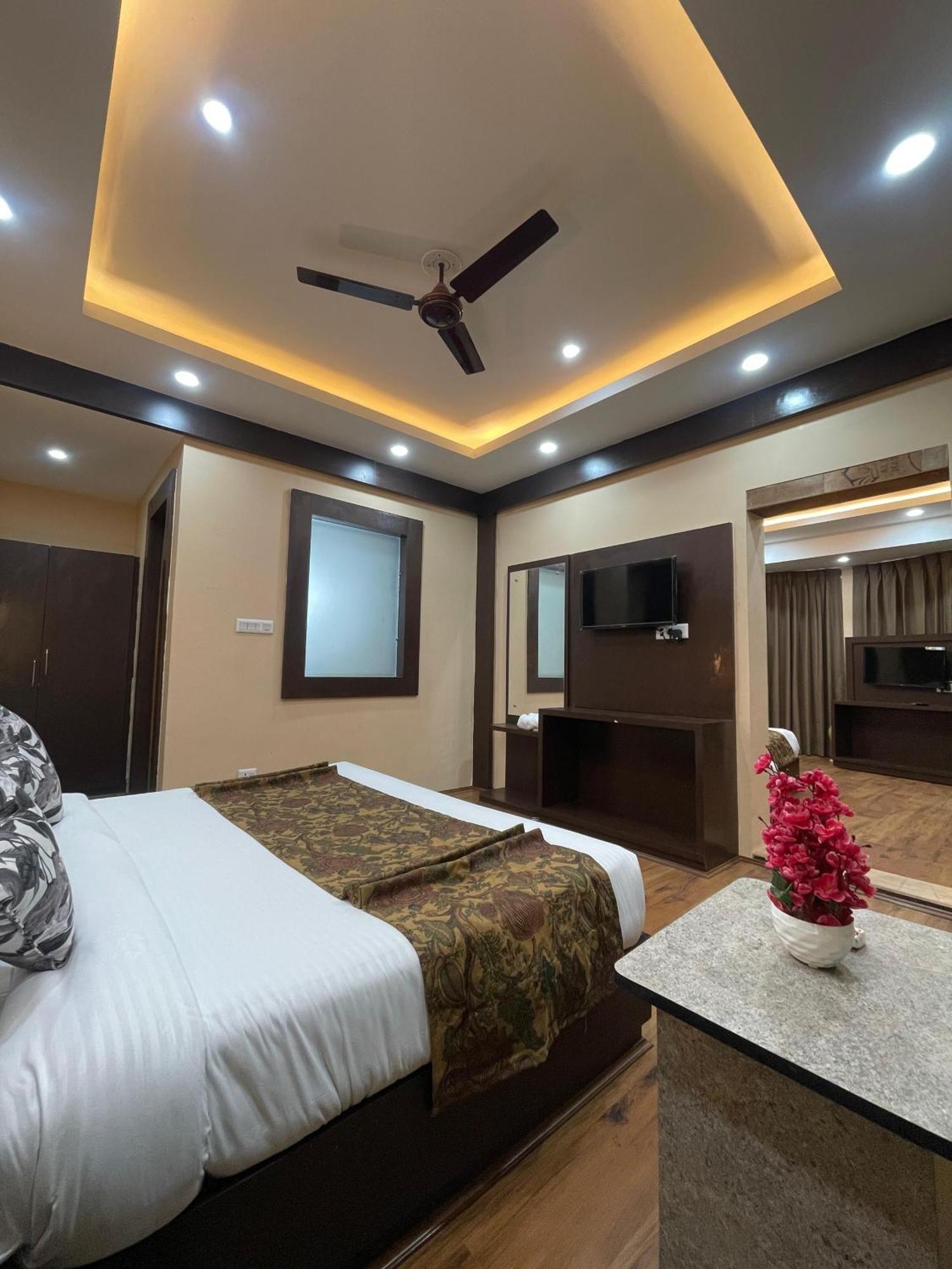 Hotel Zoon Dabb Srinagar Airport Kashmir Luaran gambar