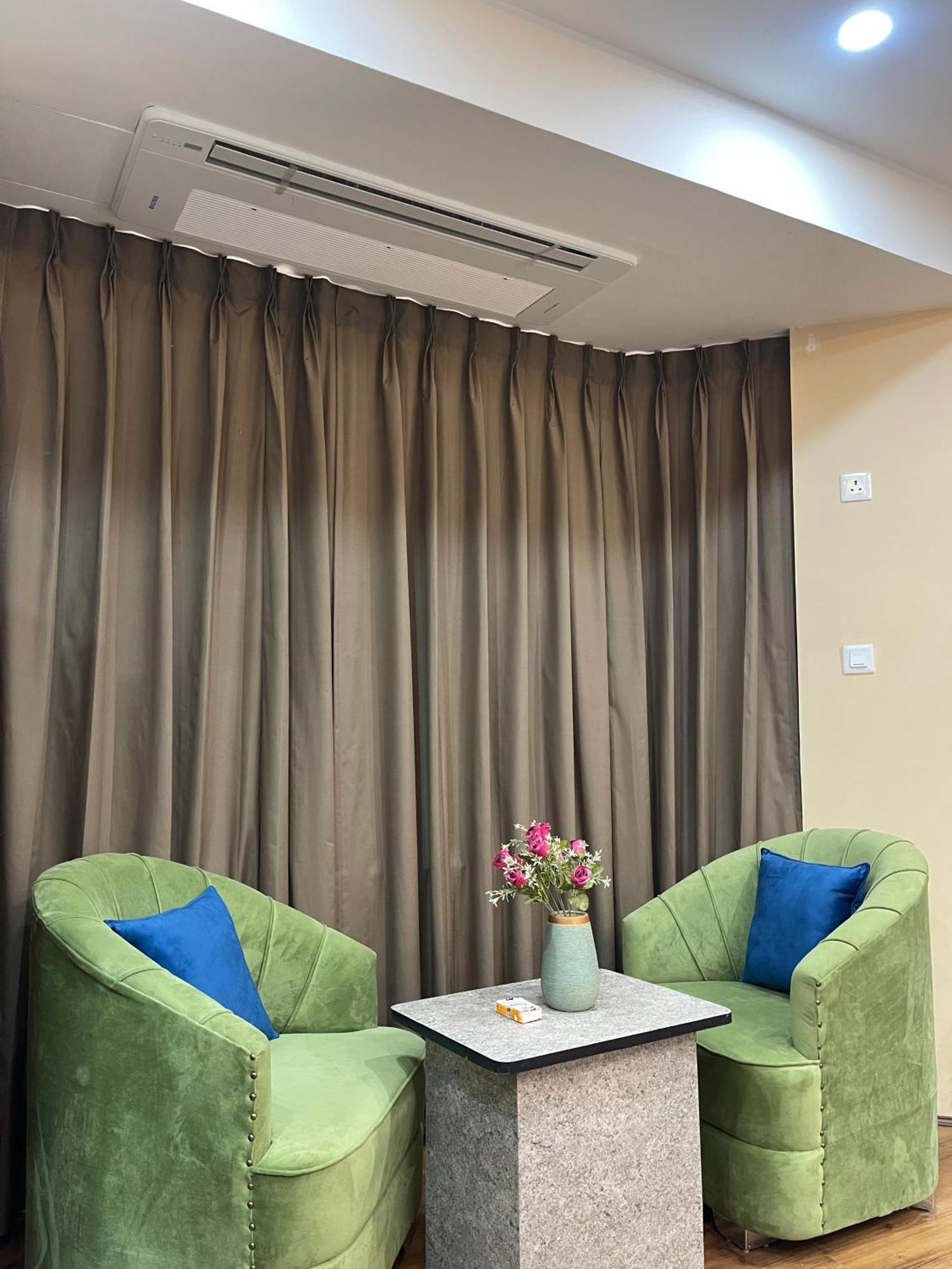 Hotel Zoon Dabb Srinagar Airport Kashmir Luaran gambar