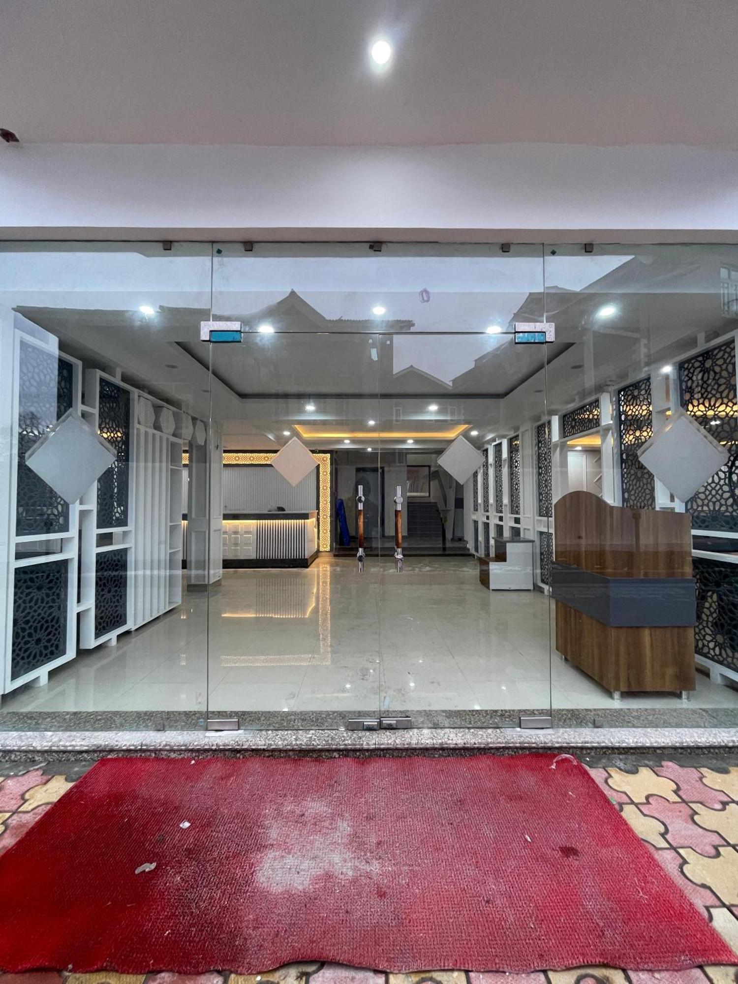 Hotel Zoon Dabb Srinagar Airport Kashmir Luaran gambar