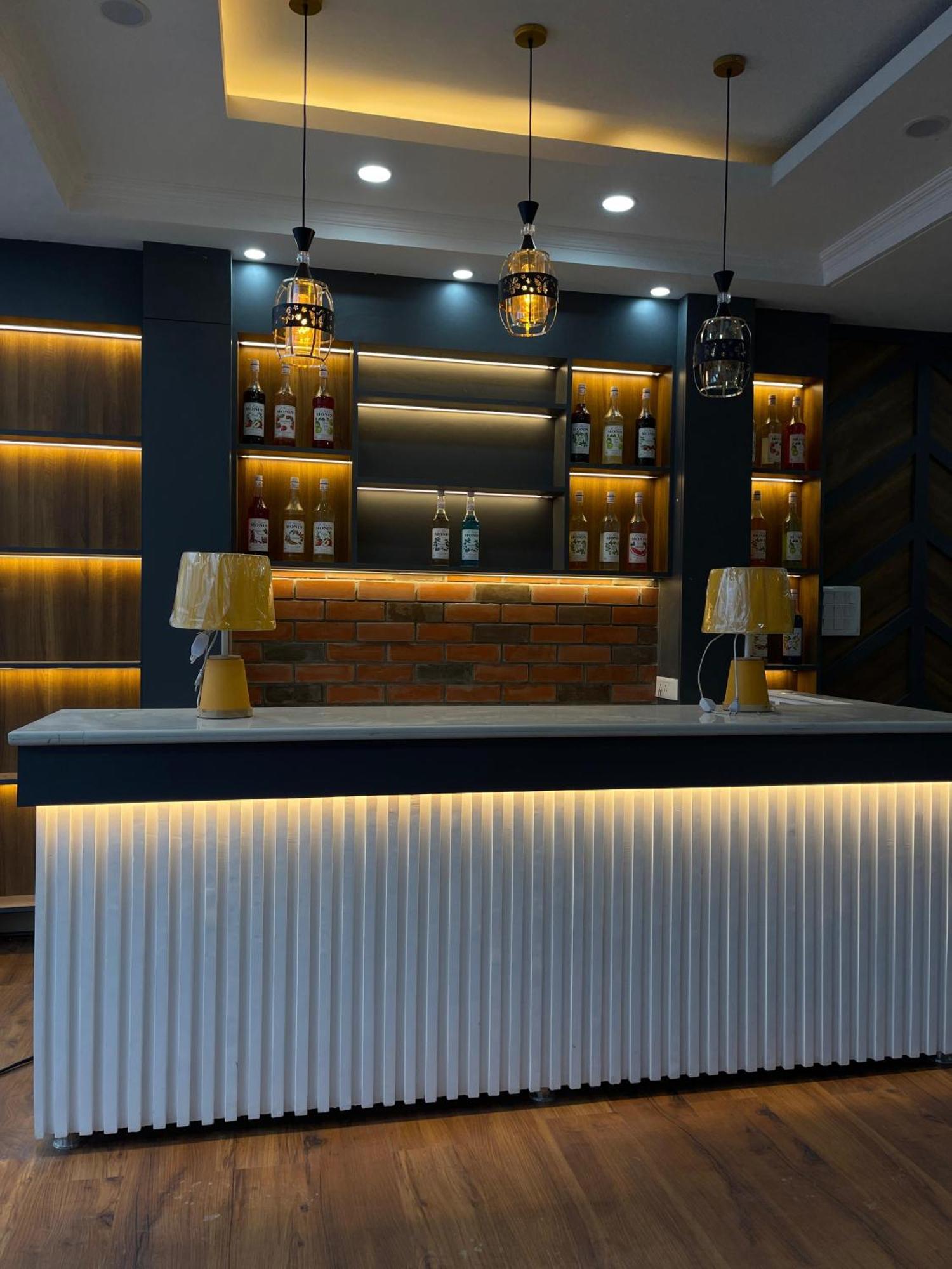 Hotel Zoon Dabb Srinagar Airport Kashmir Luaran gambar