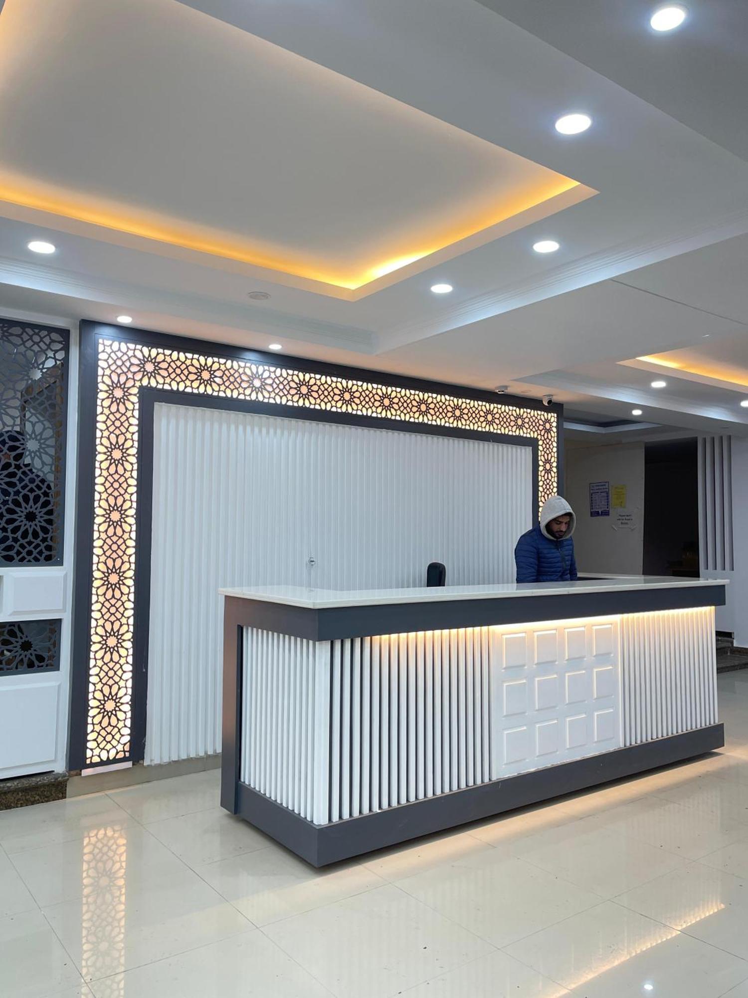 Hotel Zoon Dabb Srinagar Airport Kashmir Luaran gambar