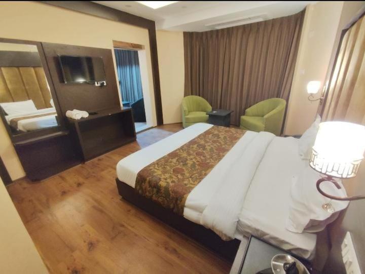 Hotel Zoon Dabb Srinagar Airport Kashmir Luaran gambar